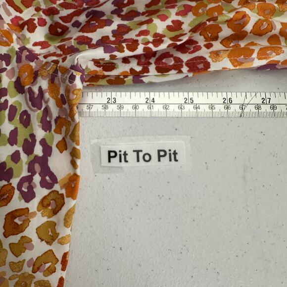 Chicos Womens No Iron Button Up Top Size 3 S XL Colorful Animal Print Cheetah - Picture 6 of 8